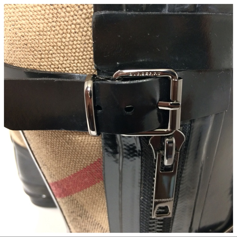 SOLD NEW Burberry Normandale Nova Check Rain Boots - Picture 8 of 8